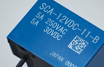 Mehrfarbige Automobilrelais