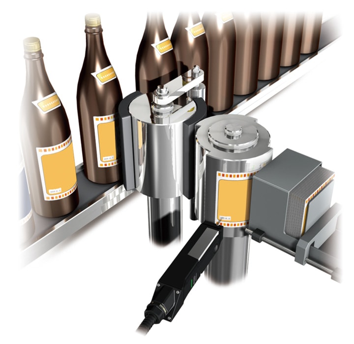 DRUCKEN MIT EINER MAGAZIN-ETIKETTIERMASCHINE